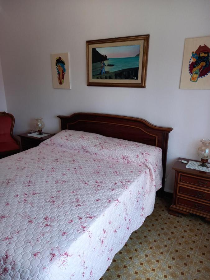 הוילה SantʼAntìoco Casa Blu Oltremare מראה חיצוני תמונה