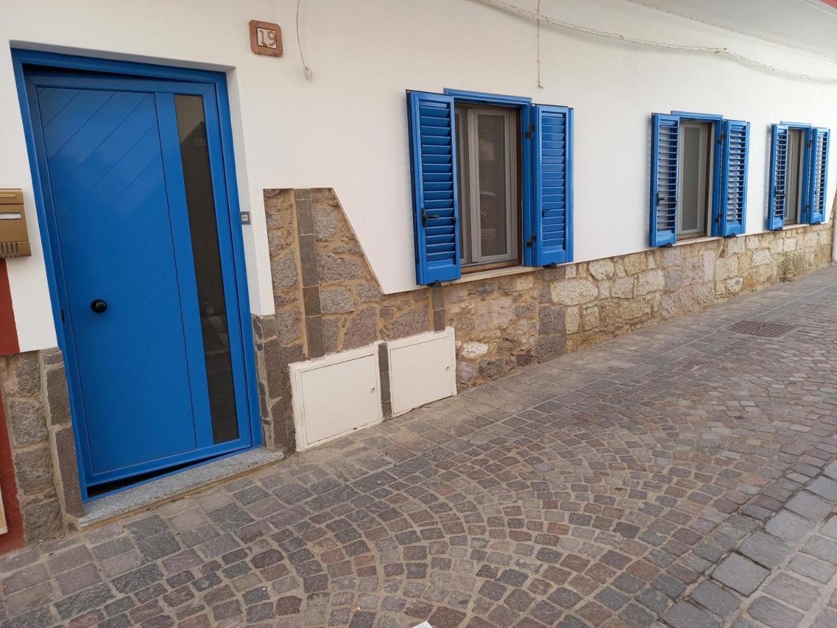 הוילה SantʼAntìoco Casa Blu Oltremare מראה חיצוני תמונה