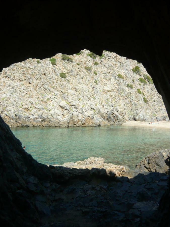 הוילה SantʼAntìoco Casa Blu Oltremare מראה חיצוני תמונה