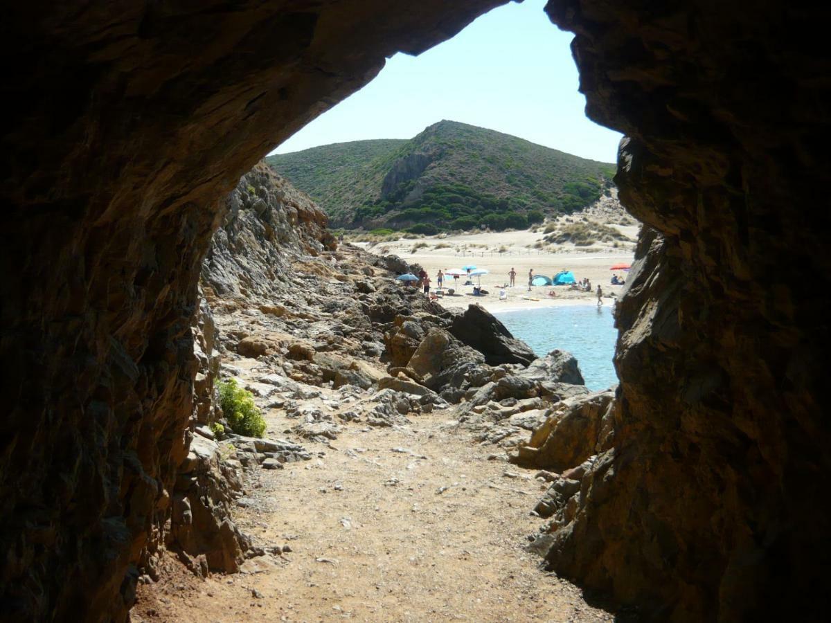 הוילה SantʼAntìoco Casa Blu Oltremare מראה חיצוני תמונה